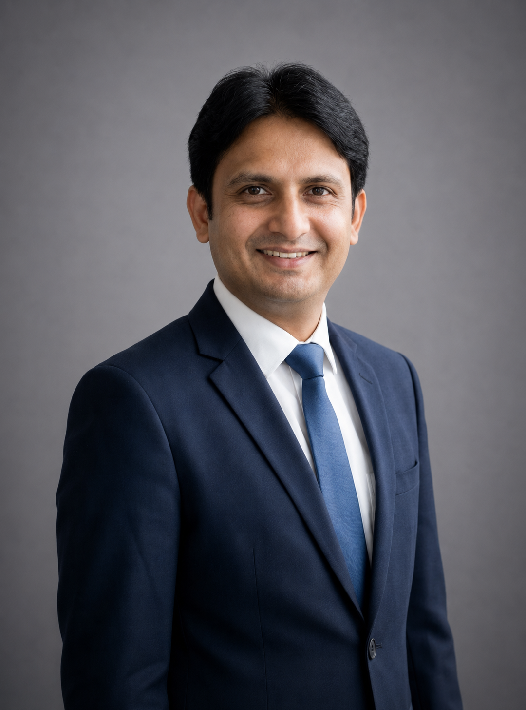 Ravi Thakkar, Loans for Salaried Professionals